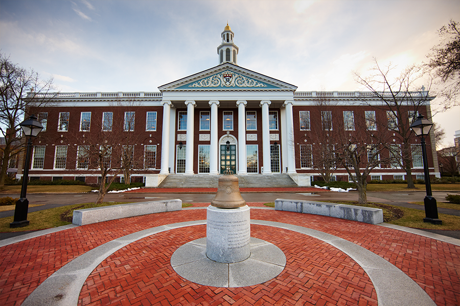 Harvard’s Animal Law & Policy Clinic Trains Attorneys to Fight for Animal Rights