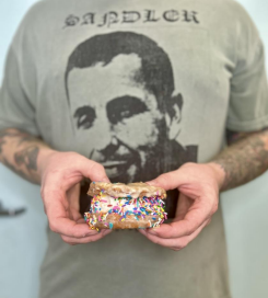 Cruelty-Free Sweet Treats Take Over Cowtown, TX this April with the Opening of Dreamboat Donuts & Scoops