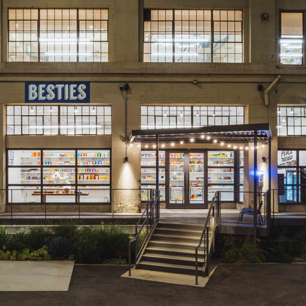 California Gets 3rd Location of All Vegan Grocery Store